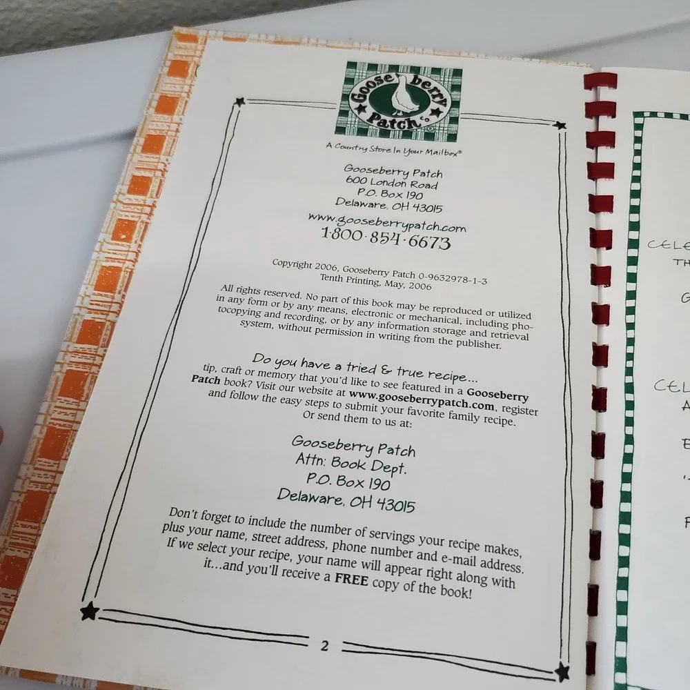 Gooseberry Patch Welcome Home For The Holidays Cookbook Spiral Bound 2006